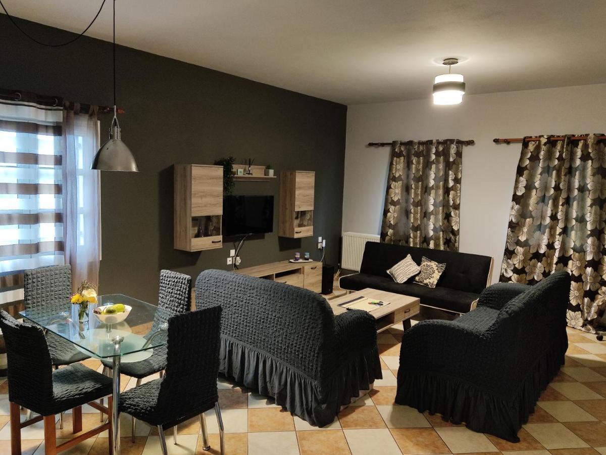 Vretti'S Apartment Frácia Kültér fotó